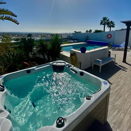 Bella Vista